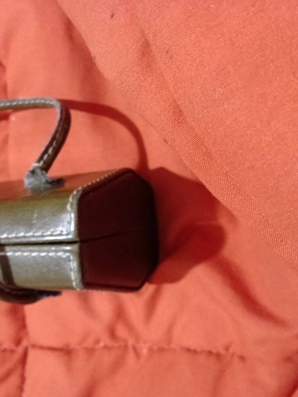 Olive Green Women’s Top-Handle Vintage Eyeglass/Sunny Holder - Picture 4 of 5